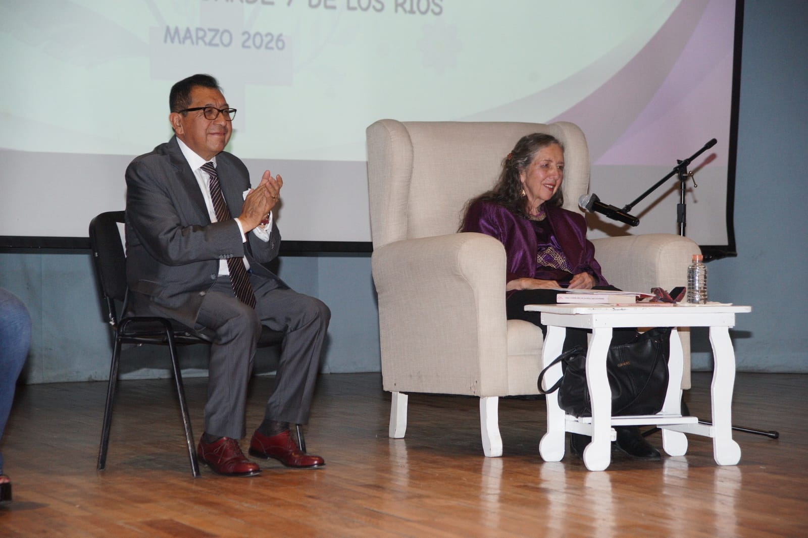 Los derechos humanos, la justicia y las acciones, son temas sobresalientes en la UATx: Rector